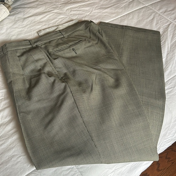 🌿Nino Cerruti  40R black and cream/tan checkered wool suit🌿 - Picture 11 of 17